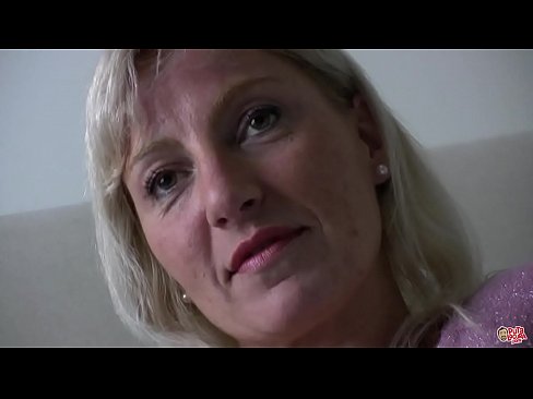 ❤️ D'Mamm, déi mir all gefuckt hunn ... Dame, behuelen Iech! ️ Porno op lb.port-amurasso.ru ❌️❤