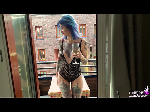 ❤️ Enormt Meedchen suckt mat engem Gulp a fuckt passionéiert ënner dem oppenen Himmel ️ Porno op lb.port-amurasso.ru ❌️❤